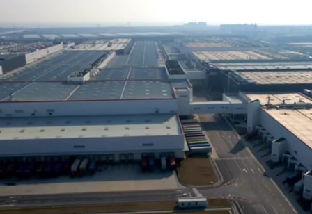 去年特斯拉实现16.8%营业利润率 上海超级工厂仍